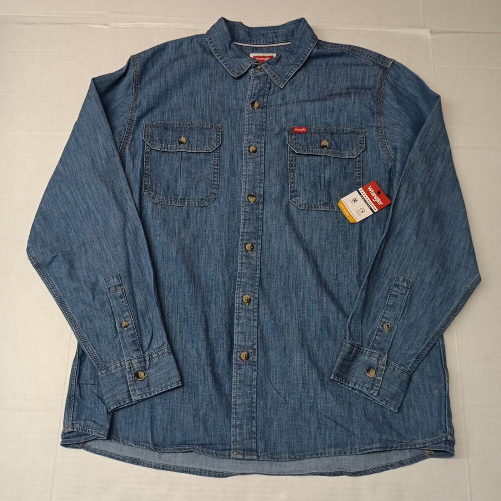 Wrangler Big Men's Relaxed Fit Long Sleeve Woven Button Up Shirt Size L Blue‎
